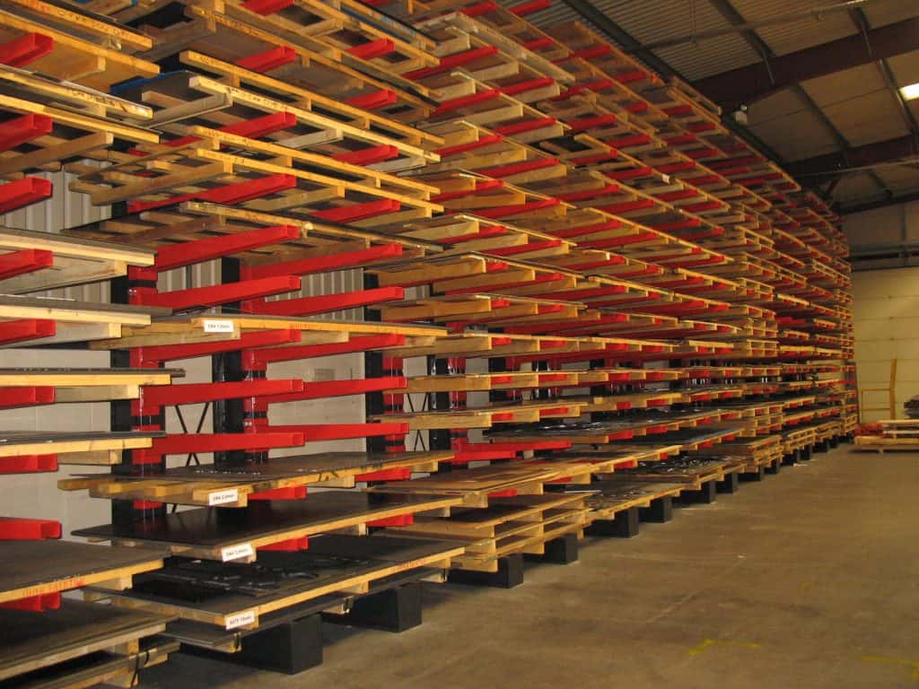 Manufacturer of Cantilever &amp; Pallet Racking, Retail ...